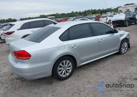 2015 Volkswagen Passat 1.8T Wolfsburg Edition из США, поврежденный, VIN 1VWAS7A31FC021234